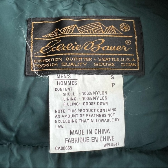 Vintage Eddie Bauer Goose
Down Puffer Vest Men’s Size Small - Picture 9 of 9